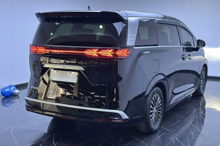 Used Denza D9 2022 DM-i 970 Four-Wheel Drive Flagship Model
