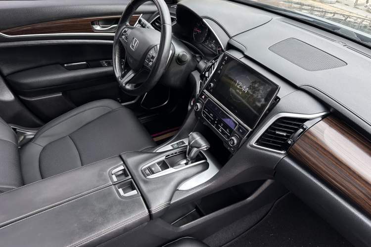 Used Honda Avancier 2017 240TURBO Two-Wheel Drive Premium Edition
