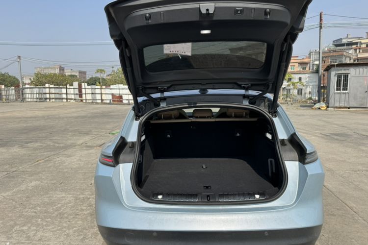 Used Nio ET5T 2023 75 kWh Touring