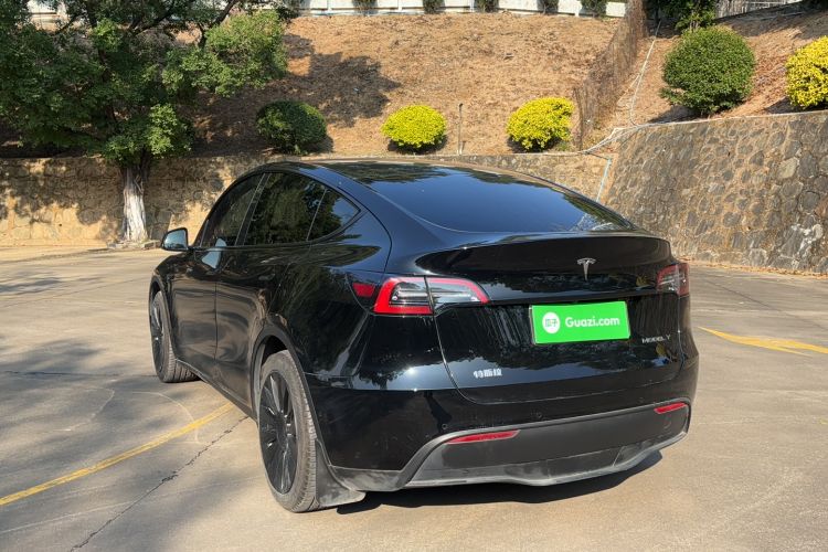 Used Tesla Model Y 2022 Rear-Wheel-Drive Version
