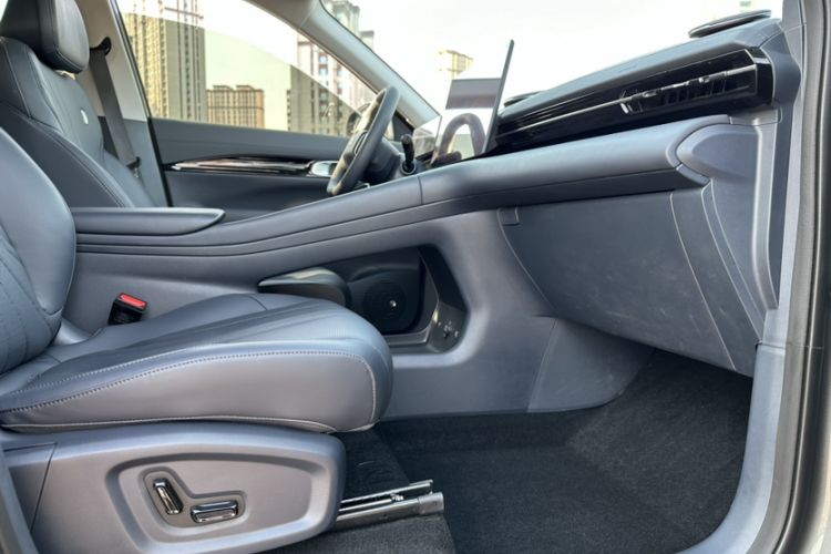 Used  E5 2024 530 km Exploration+ Version
