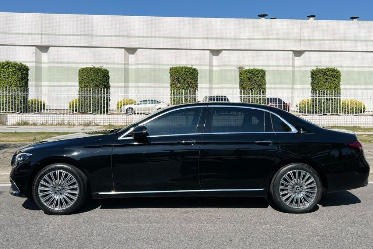 Used Mercedes-Benz E-Class 2022 Second Facelift E 300 L Fashion Edition
