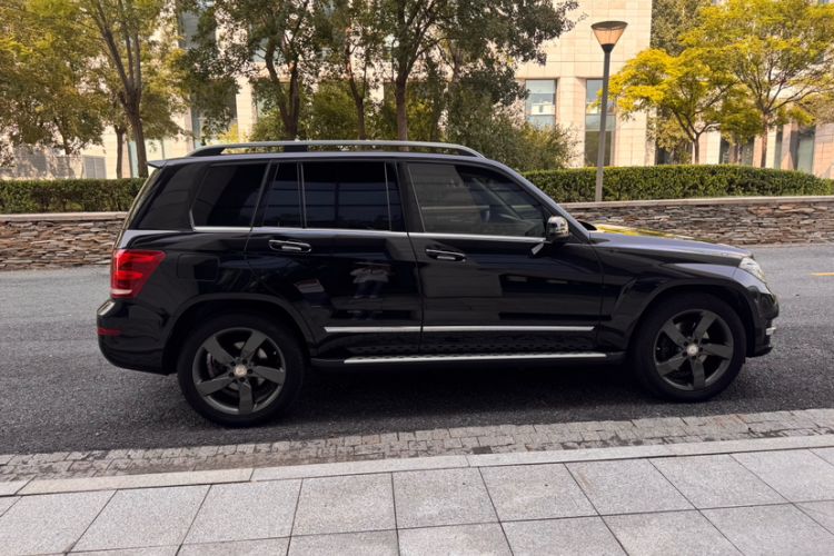 Used Mercedes-Benz GLK-Class 2013 Facelift GLK 300 4MATIC Fashion Edition
