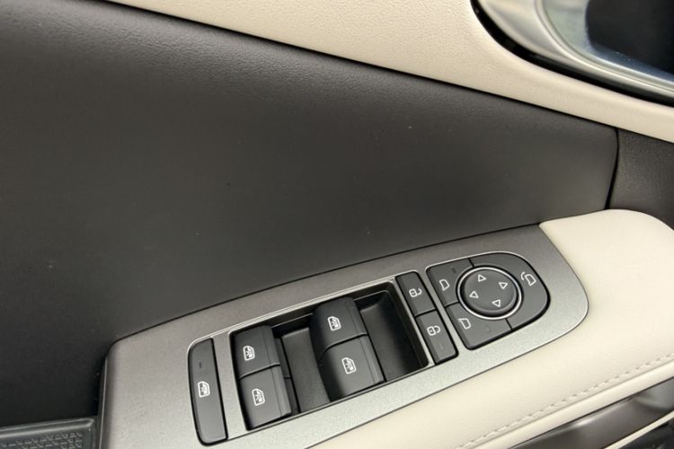 Used BYD Yuan UP 2025 Intelligent Driving Version 401 KM Dynamic Edition
