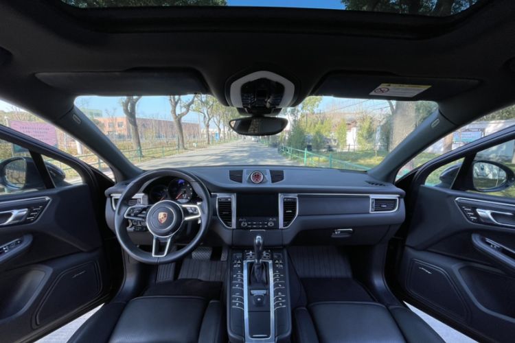 Used Porsche Macan 2017 Macan 2.0T
