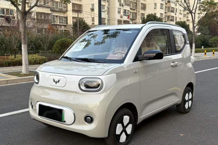 Used Wuling Hongguang MINIEV 2024 3rd Generation 215km Advanced Version
