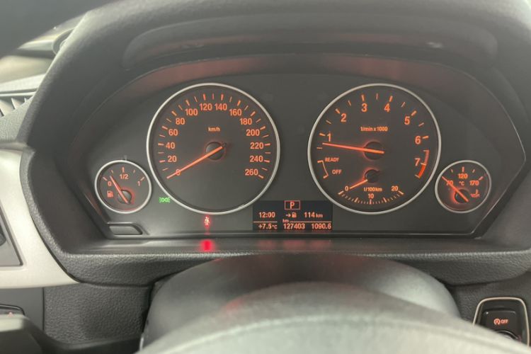 Used BMW 3 Series 2016 320i Fashion Model
