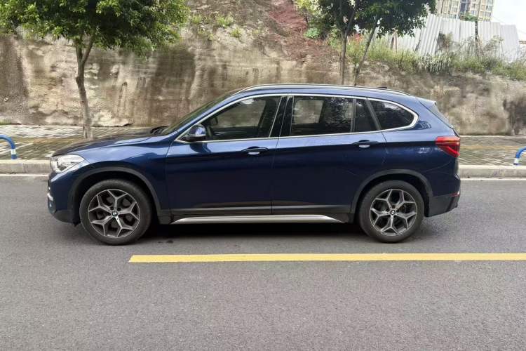 Used BMW X1 2019 xDrive20Li Luxury Model
