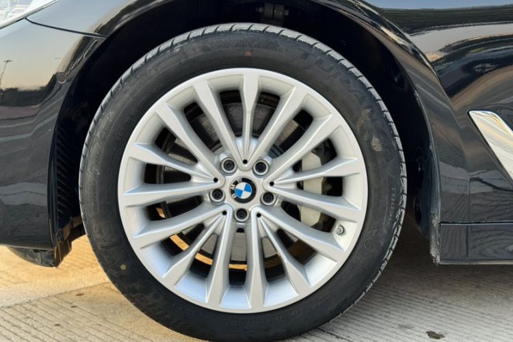 Used BMW 5 Series 2020 530Li Luxury Edition Premium Package
