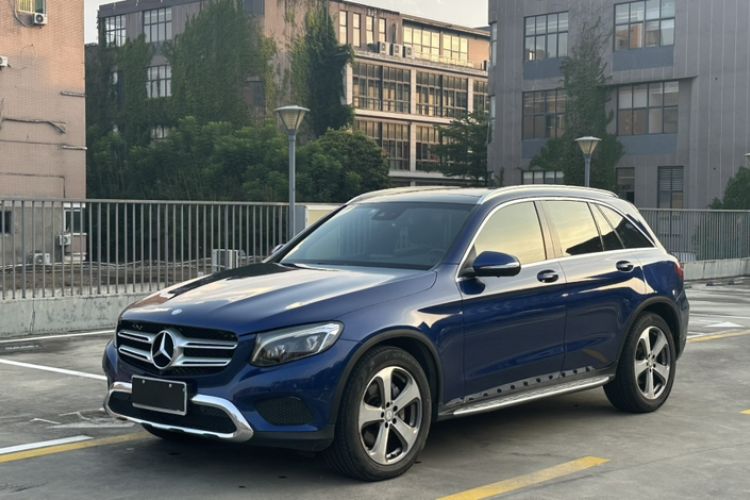 Used Mercedes-Benz GLC 2016 GLC 300 4MATIC Dynamic Model
