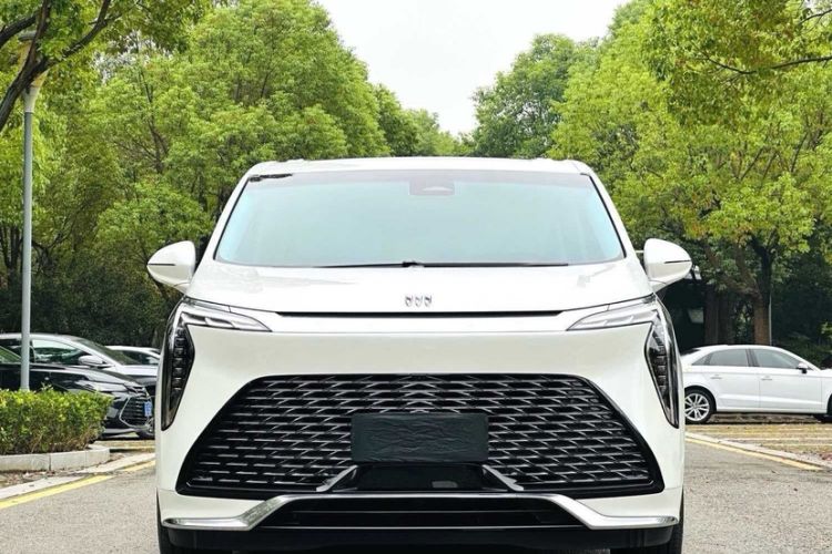 Used Buick Century 2023 2.0T Seven-Seater Yinshi Edition
