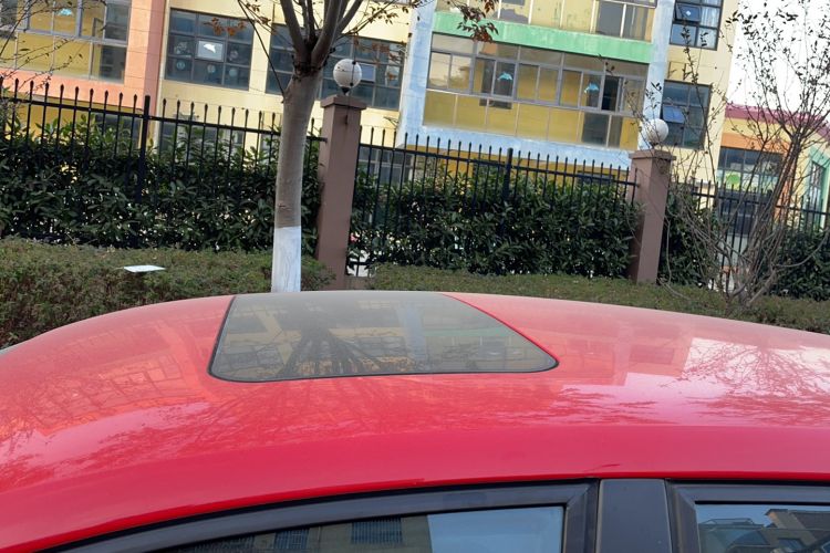 Used Volkswagen Polo 2016 1.6L Automatic Comfort Model