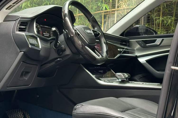 Used Audi A6L 2022 45 TFSI Prestige Elegant Edition
