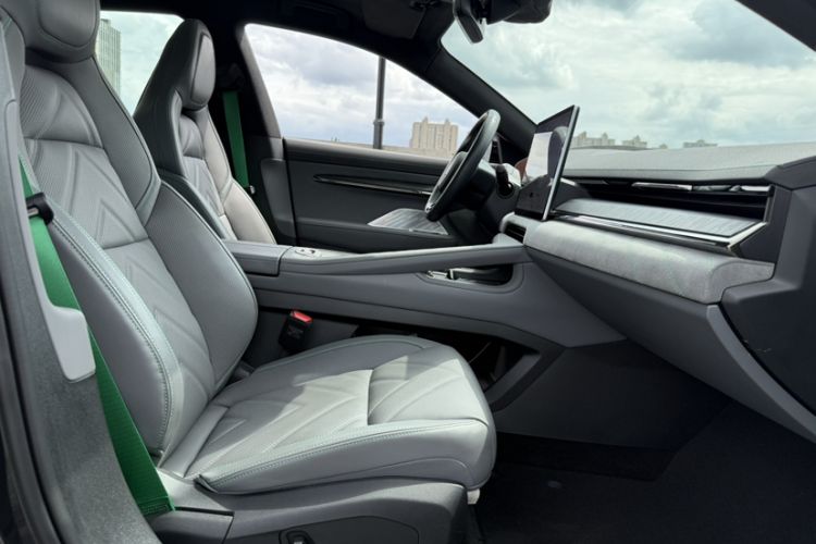 Used Zeekr 001 2023 WE Edition 86 kWh
