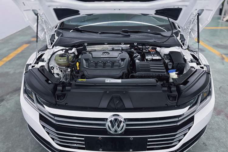 Used Volkswagen FAW-Volkswagen CC 2020 330TSI Huayan Edition China VI Standard
