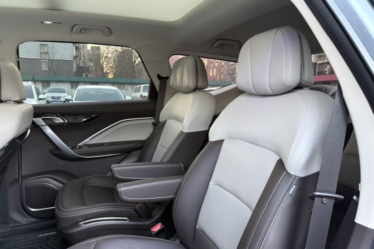 Used Geely Auto Jiajie 2019 1.5TD MHEV DCT Luxury Edition
