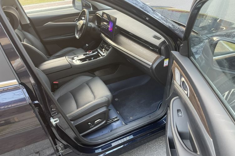 Used Skyworth HT-i 2024 1.5L PHEV 115KM Prestige Edition
