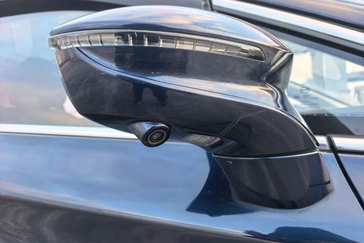 Used BYD Song MAX 2017 1.5T Automatic Smart Connect Elite 7-Seater
