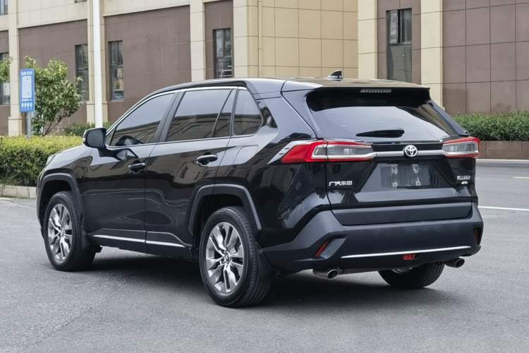 Used Toyota Wildlander 2022 2.0L CVT 4x4 Luxury PLUS Edition