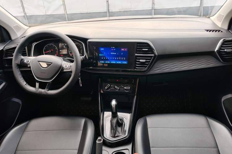 Used Jetta VS5 2021 280TSI Automatic Trend Edition
