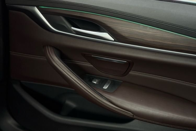 Used BMW 5 Series 2018 Revised Version 530Li Leading Edition Luxury Package
