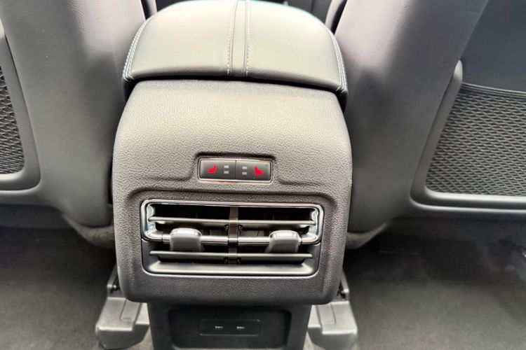 Used Lincoln Corsair 2024 2.0T Four-Wheel Drive Prestige Edition
