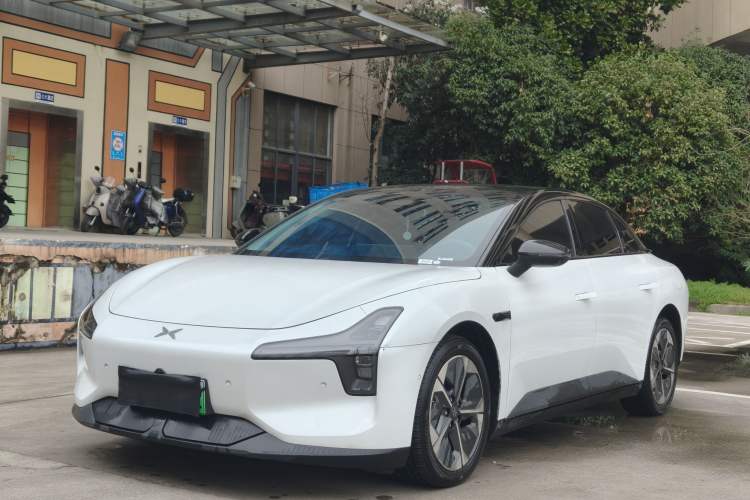 Used XPeng MONA M03 2024 620 with Ultra-Long Range