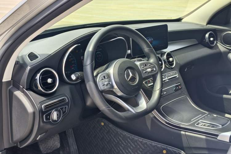 Used Mercedes-Benz C-Class 2020 C 200 L Fashion Edition Sport Version
