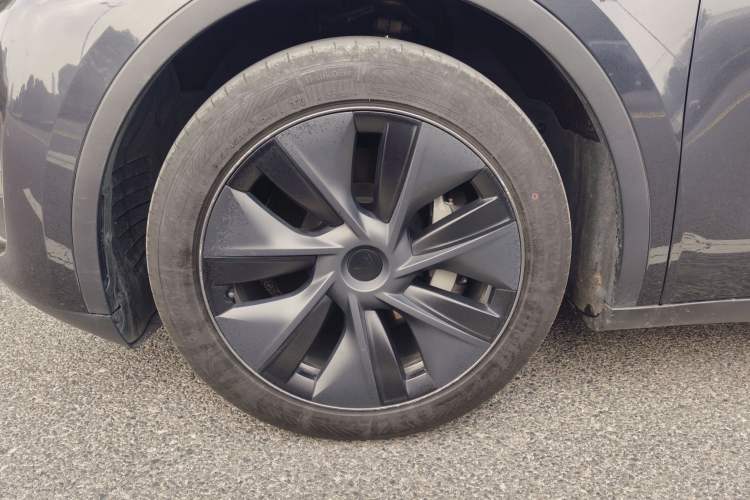 Used Tesla Model Y 2024 Rear-Wheel-Drive Version