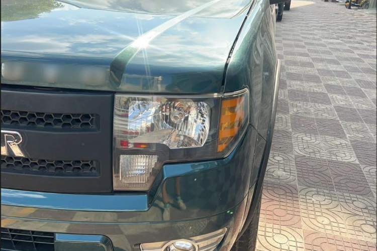 Used Higer Longwei 2015 2.8T Diesel Manual Two-Wheel Drive Big Double Classic Edition JE493
