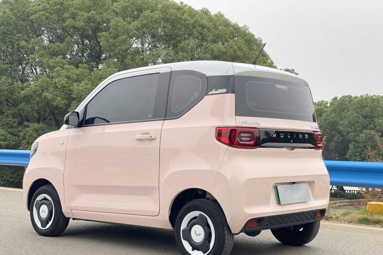Used Wuling Hongguang MINIEV 2021 Macaron Fashion Model Lithium Iron Phosphate