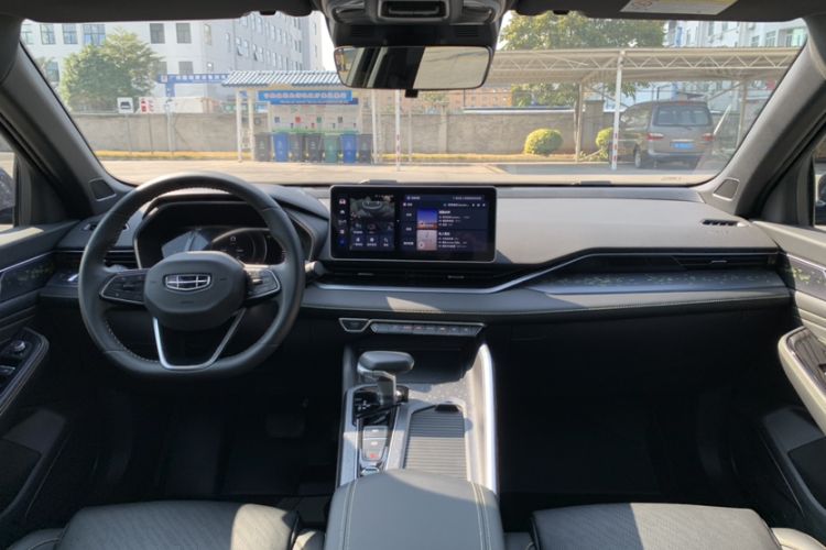 Used Geely Auto Preface 2023 1.5TD Fuyao Version
