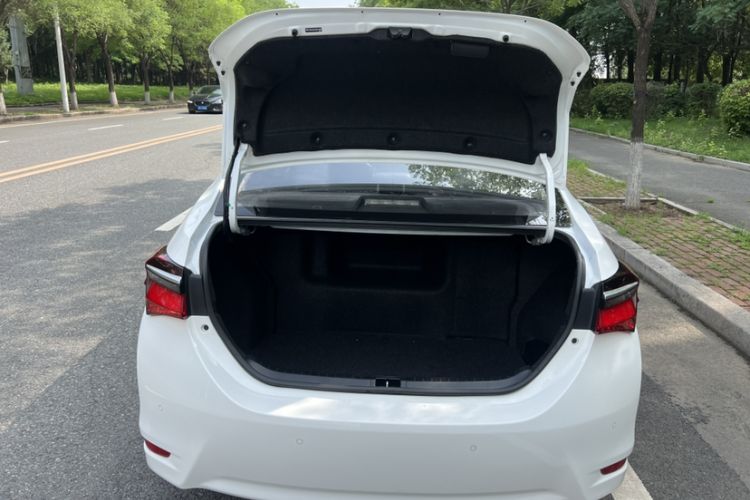 Used Toyota Corolla 2017 Revised Dual-Engine 1.8L E-CVT Elite Edition
