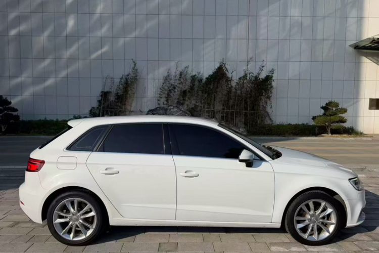 Used Audi A3 2019 Sportback 35 TFSI Ambition China V

