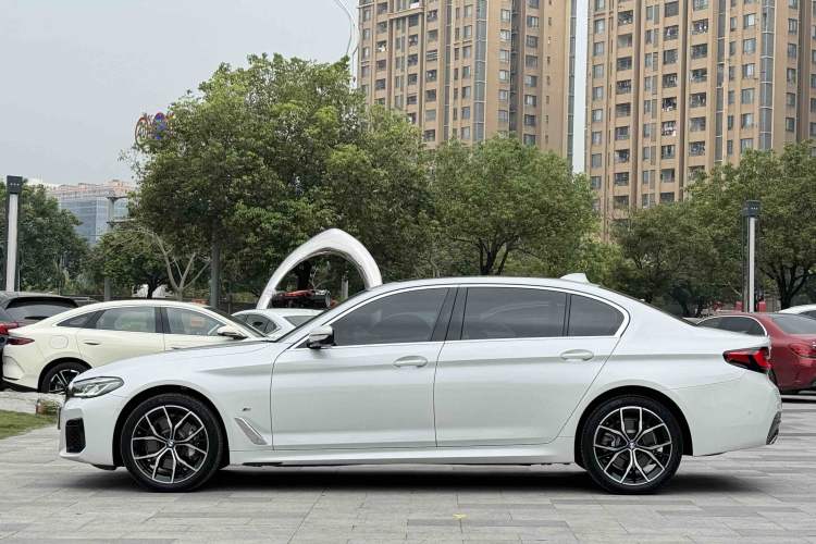 Used BMW 5 Series 2023 530Li Luxury Edition M Sport Package
