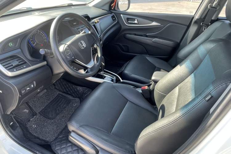 Used Honda Crider 2016 1.8L CVT Luxury Edition