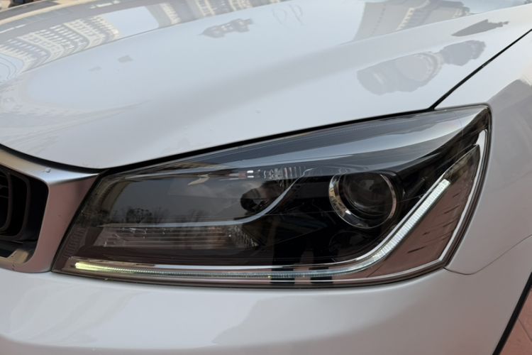 Used Geely Auto Vision S1 2019 Upgraded Model 1.5L Manual Happiness Edition
