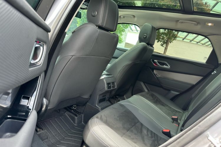 Used Land Rover Range Rover Velar 2020 P250
