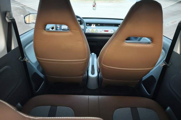 Used Wuling Hongguang MINIEV 2022 GAMEBOY 200km Gaming Edition with Lithium Iron Phosphate