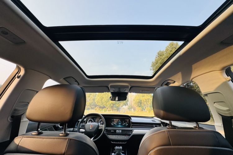 Used Hongqi HS5 2022 Revised Version 2.0T Smart Connect Flagship Edition
