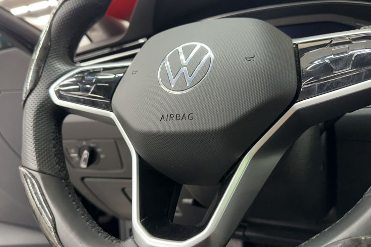 Used Volkswagen Magotan 2023 2 Million Units Commemorative Edition 330TSI DSG Luxury Version
