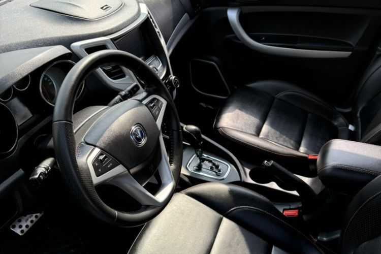 Used Changan CS35 2015 1.6L Automatic Luxury Model China IV Standard