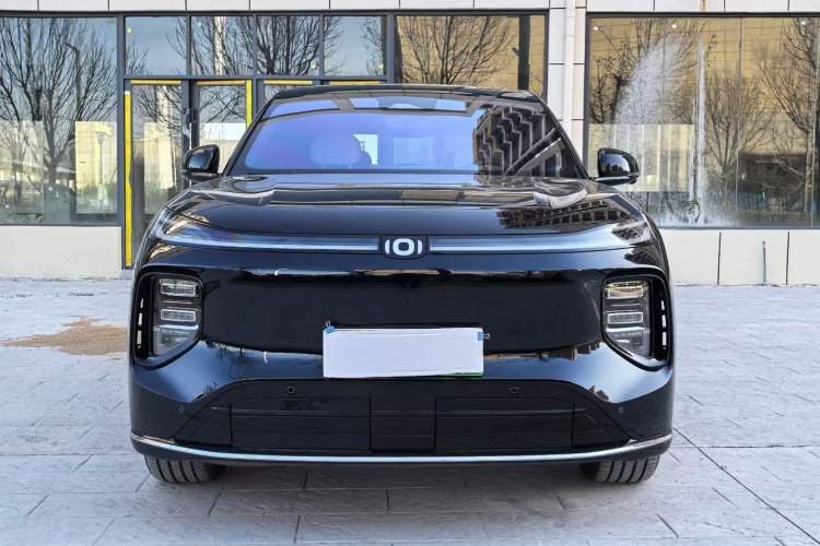 Used  Q07 2025 215 Flagship PLUS