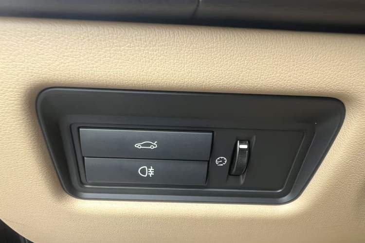 Used Jaguar XJ 2016 XJL 3.0 SC Two-Wheel-Drive Elegant Business Edition