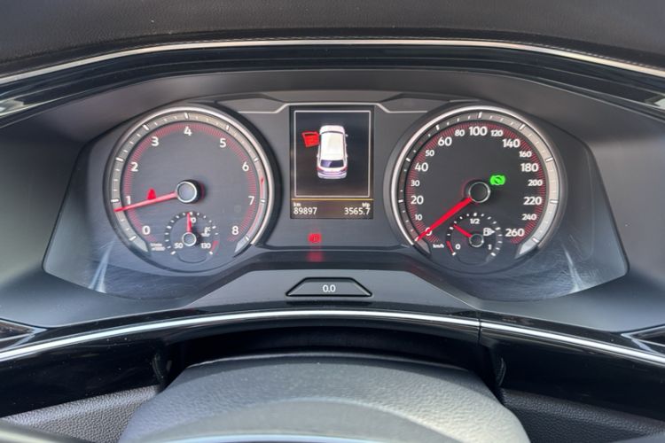 Used Volkswagen Tayron 2019 330TSI Two-Wheel Drive Luxury Model China VI Standard