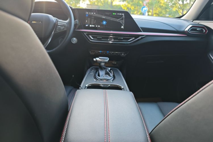 Used Oshan X5 2021 1.6L CVT Luxury Model
