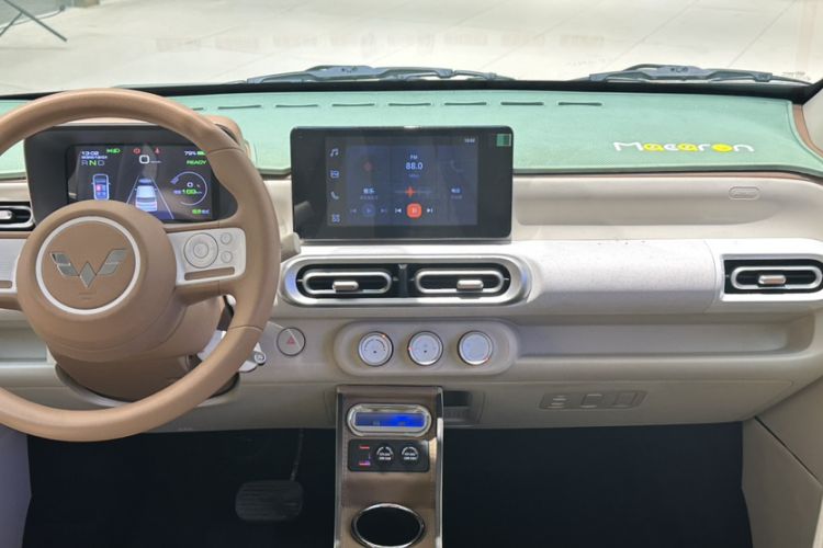 Used Wuling Hongguang MINIEV 2024 3rd Generation 215km Advanced Version