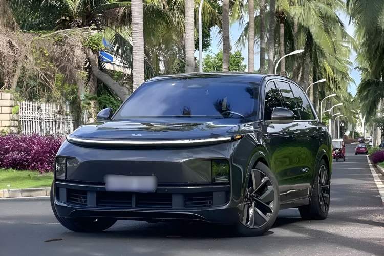 Used Li Auto L8 2023 Pro Model