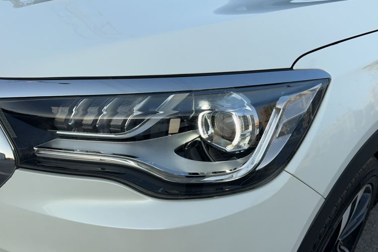 Used JETOUR X90 2019 1.6T DCT Luxury Touring Edition 5 Seats China VI Standard
