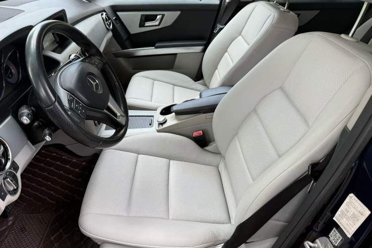 Used Mercedes-Benz GLK-Class 2014 GLK 260 4MATIC Dynamic Model